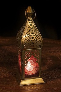 モロッコスタイルの透かし彫りLEDキャンドルランタン〔ロウソク風LEDキャンドル付き〕 - 〔レッド〕約22.5