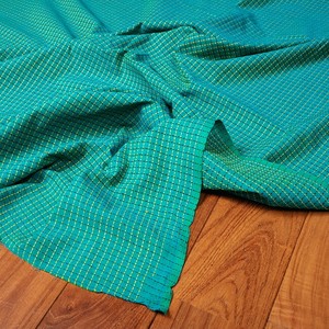 〔1m切り売り〕南インドのシンプルコットン　チェック模様布〔約106cm〕 - グリーン