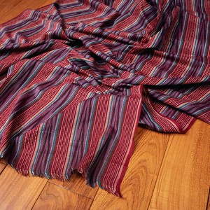 〔1m切り売り〕インドの伝統絣織り布　イカット織り生地　〔約106cm〕 - 紫×えんじ
