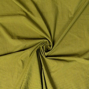 〔1m切り売り〕南インドのシンプルコットン　チェック模様布〔幅約113cm〕 - グリーン系