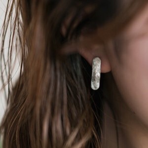 耳环 不锈钢 锤目纹 日本制造