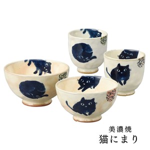猫にまり湯呑み・茶碗　日本製 美濃焼 ねこ