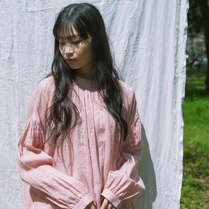 【定番商品】ラミーツイル2WAYギャザーブラウス◎トップス・ブラウス・麻・リネン