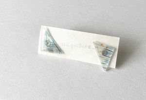 Pierced Earringss Triangle