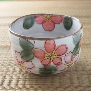 桜吹雪　赤　抹茶碗　美濃焼（日本製）