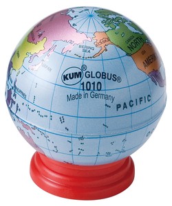 KUM 地球儀型ペンシルシャープナー