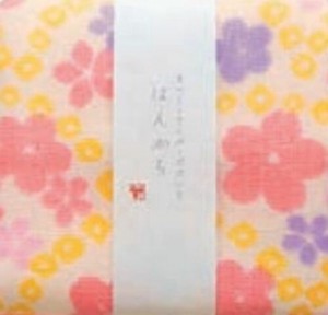 日本製 made in japan 泉州さらさらガーゼ ハンカチ桜絞り TGH-462