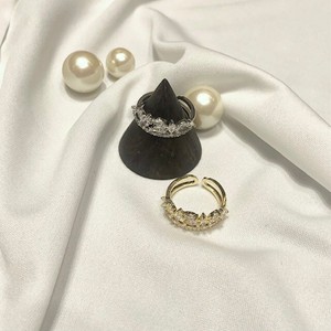 Gold-Based Ring Design Bijoux Rings
