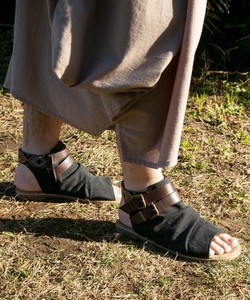 Sandals M