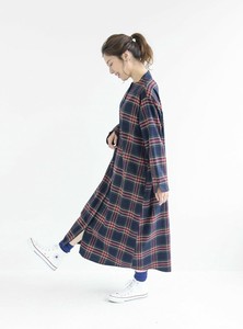 【予約販売】コットンビエラチェック　ガンジーネックワンピース　「2023新作」2023冬物新作
