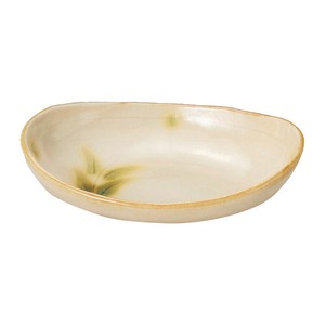 彫芦小判型小鉢　　【日本製　陶器】