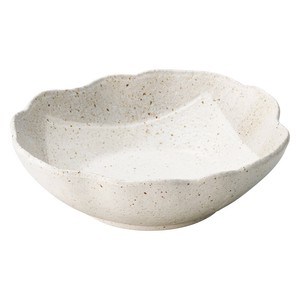 志野粉引梅型80鉢　　【日本製　磁器】