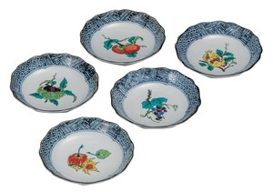日本の伝統工芸品【九谷焼】 4.2号皿揃 果実絵変り   (K9-55) (K8-32)