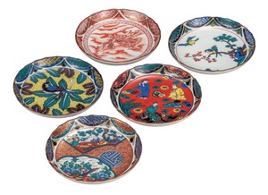 日本の伝統工芸品【九谷焼】 4.5号皿揃 時代絵   (K9-118) (K8-86)