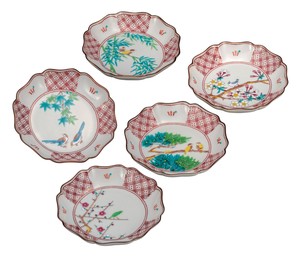 日本の伝統工芸品【九谷焼】 4.2号皿揃 小鳥春秋   (K9-151) (K8-117)