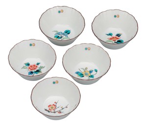 日本の伝統工芸品【九谷焼】 3.5号小鉢揃 草花絵変り   (K9-215) (K8-189)