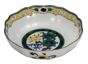 Kutani ware Main Dish Bowl Sho-Chiku-Bai 5.2-go