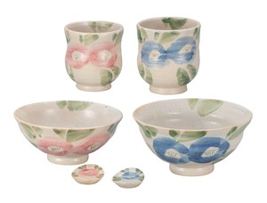 日本の伝統工芸品【九谷焼】 睦揃 椿文 箸置付 九谷和窯 (K9-589) (K8-527)
