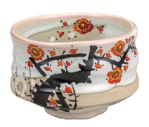 日本の伝統工芸品【九谷焼】 K8-802  抹茶碗 紅白梅
