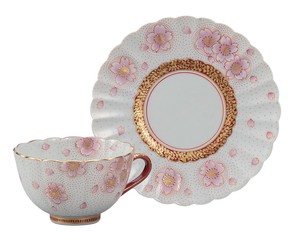 日本の伝統工芸品【九谷焼】 カップ＆ソーサー 金襴手桜  福田良則 (K9-1091) (K8-992)