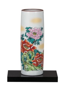 日本の伝統工芸品【九谷焼】 K8-1219 6号花瓶 牡丹 台付