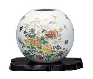 日本の伝統工芸品【九谷焼】 5.5号花瓶 金菊花に雀 台付  (K9-1377) (K8-1275)