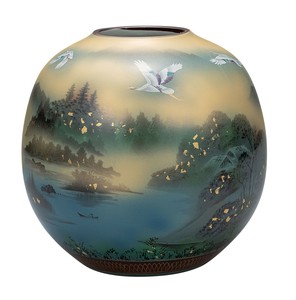 日本の伝統工芸品【九谷焼】 8号花瓶 金箔鶴山水   (K9-1397) (K8-1298)
