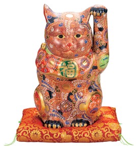 日本の伝統工芸品【九谷焼】 K8-1572 12号招き猫 盛 布団付