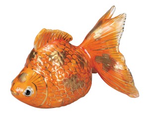 日本の伝統工芸品【九谷焼】 5号金魚 赤彩   (K9-1723) (K8-1646)