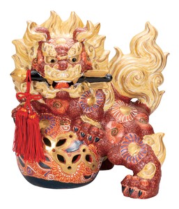 日本の伝統工芸品【九谷焼】 K8-1666 8号破魔矢獅子 盛 房付