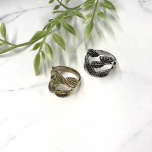 リング　指輪　ビジュー　デザイン　インド　真鍮 　リーフ