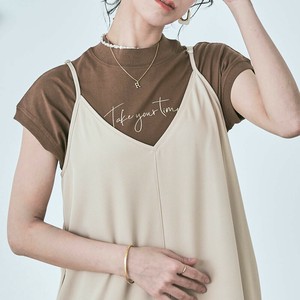 Tシャツ《モックネックフレンチロゴTシャツ 》 【在庫限り-値下げ】
