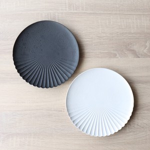 Main Plate White Arita ware black 2-colors 23cm Made in Japan