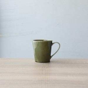 つき立ちマグカップ グリーン 深緑  シンプル 金善窯 [日本製/有田焼/カップ]