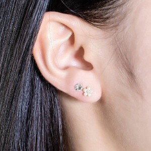 Pierced Earringss Set of 6 Made in Japan