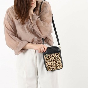 ★　人気商品【COOCO クーコ】ホースヘア×シュリンクレザー縦型ショルダーバッグ　SALE　牛革