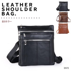 【D572】本革 メンズ　ショルダーバッグ　レザーバッグ　斜め掛け　バッグ　鞄
