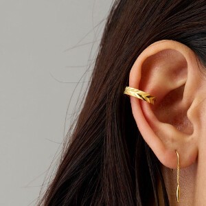 Clip-On Earrings Gold Post Earrings Ear Cuff Ladies' Made in Japan
