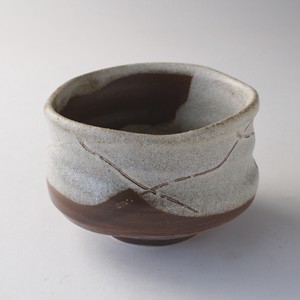 白砂たすき彫　抹茶碗　美濃焼（日本製）
