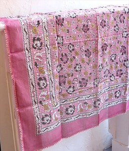 Thin Scarf Embroidered