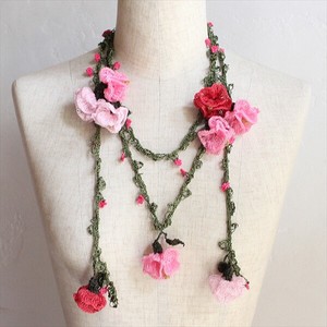 Necklace/Pendant Crochet Pink