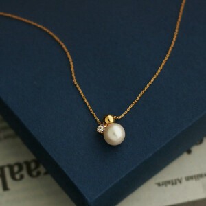 Gold Chain Pearl Made in Japan