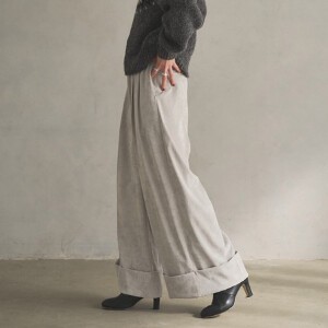 Full-Length Pant Tucked Wide Pants
