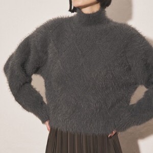 Sweater/Knitwear Pullover Diamond-Patterned High-Neck Feather
