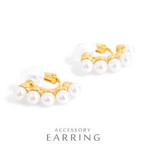 Clip-On Earrings Gold Post Accented M