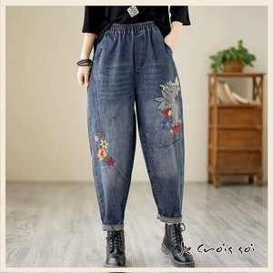Full-Length Pants Embroidered