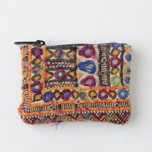 Pouch Embroidered Vintage