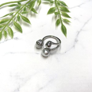 Silver-Based Pearl/Moon Stone Ring Pearl Design sliver Bijoux Rings
