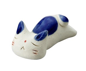 のんびり猫箸置【焼物　陶器　日本製】