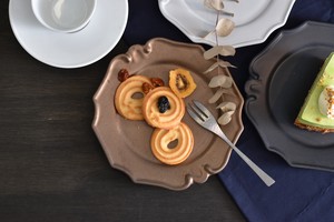 デプレモティーフプレートゴールド 金系 洋食器 変形プレート 日本製 美濃焼